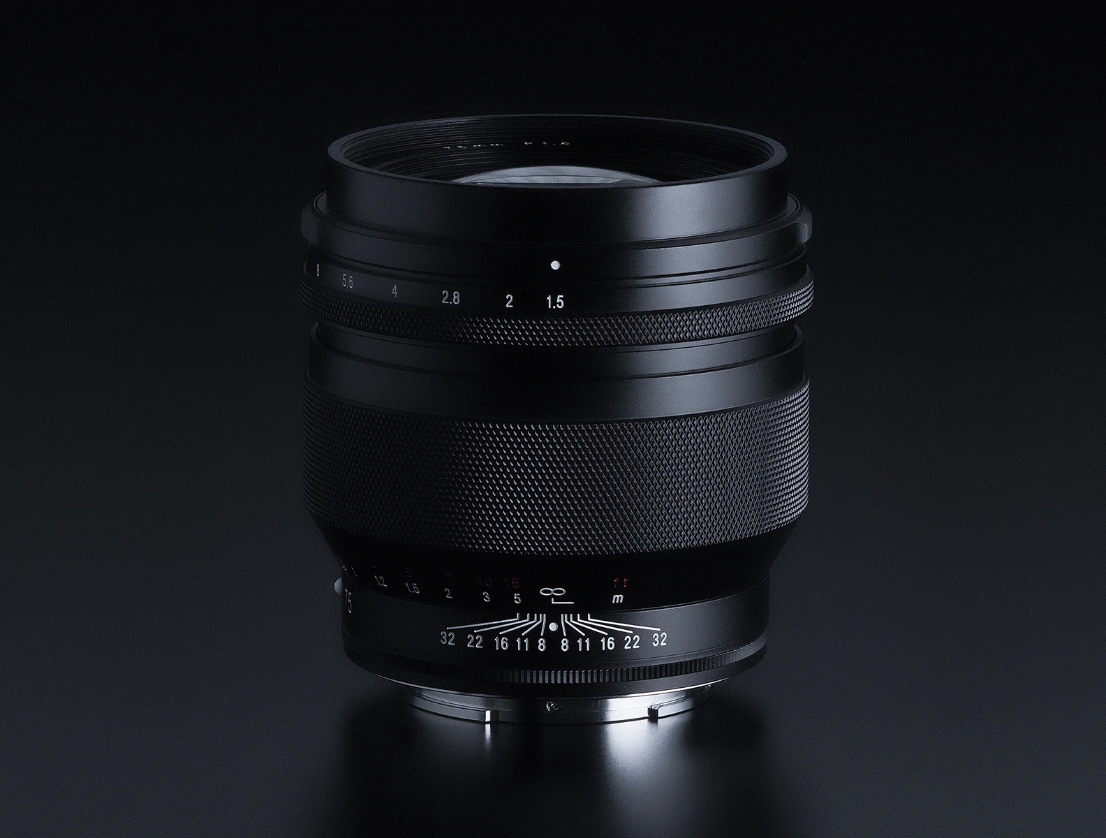 Voigtlander Nokton 75mm F1.5 Aspherical